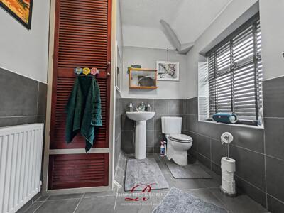 Picture 18